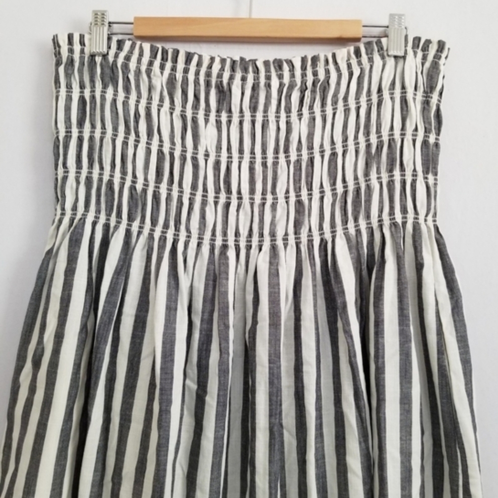 Universal Thread Black and White Strapless Dress - Picture 3 of 8